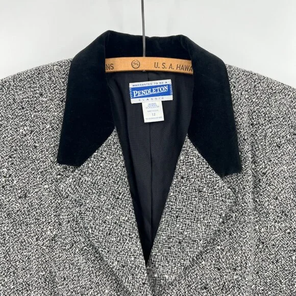 Pendleton Wool Blazer Size 12 Black Velvet Collar Vintage Made in USA Office - Picture 4 of 7
